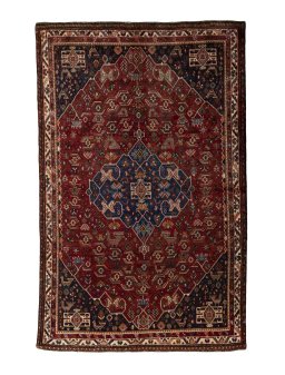 Full view of 1970s Shiraz rug from Iran / Persia, 260 × 166 cm in Red tones