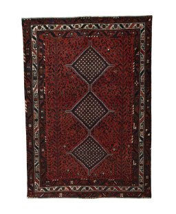 Full view of 2000s Shiraz rug from Iran / Persia, 314 × 218 cm in Red tones