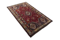 Close-up detail of 2000s Shiraz rug from Iran / Persia showing Wool weave