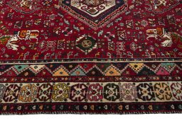 Full view of 2000s Shiraz rug from Iran / Persia, 258 × 160 cm in Red tones