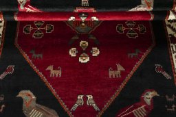 Close-up detail of 2000s Shiraz rug from Iran / Persia showing Wool weave