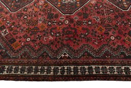 Close-up detail of 2000s Shiraz rug from Iran / Persia showing Wool weave