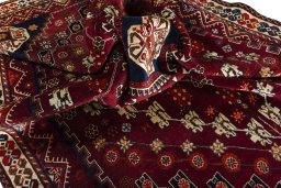 Close-up detail of 2000s Shiraz rug from Iran / Persia showing Wool weave