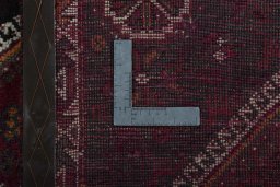 Close-up detail of 2000s Shiraz rug from Iran / Persia showing Wool weave