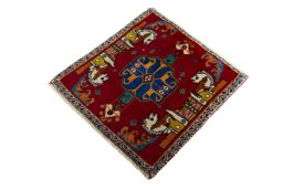 Corner detail of 2000s Shiraz rug showing border pattern and Wool pile