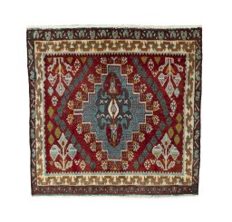 Full view of 2000s Shiraz rug from Iran / Persia, 61 × 63 cm in Red tones