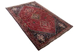 Close-up detail of 2000s Shiraz rug from Iran / Persia showing Wool weave