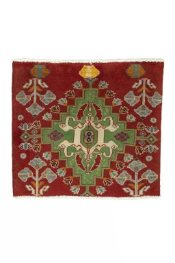 Full view of 2000s Shiraz rug from Iran / Persia, 49 × 54 cm in Red tones