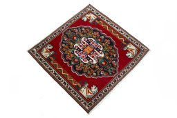 Close-up detail of 2000s Shiraz rug from Iran / Persia showing Wool weave