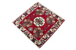 Corner detail of 2000s Shiraz rug showing border pattern and Wool pile