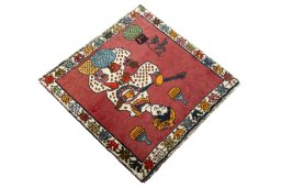 Close-up detail of 2000s Shiraz rug from Iran / Persia showing Wool weave