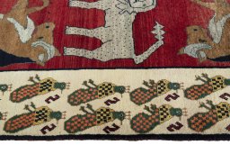 Close-up detail of 2000s Shiraz rug from Iran / Persia showing Wool weave