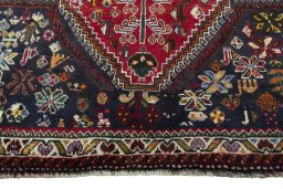 Close-up detail of 2000s Shiraz rug from Iran / Persia showing Wool weave