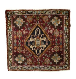 Full view of 1970s Shiraz rug from Iran / Persia, 61 × 63 cm in Red tones