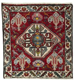Full view of 1970s Shiraz rug from Iran / Persia, 61 × 58 cm in Red tones