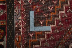 Close-up detail of 2000s Shiraz rug from Iran / Persia showing Wool weave