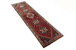 Close-up detail of 2000s Shiraz rug from Iran / Persia showing Wool weave