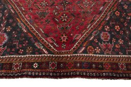 Close-up detail of 2000s Shiraz rug from Iran / Persia showing Wool weave