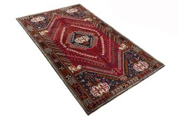 Close-up detail of 2000s Shiraz rug from Iran / Persia showing Wool weave