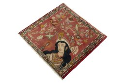 Corner detail of 2000s Shiraz rug showing border pattern and Wool pile