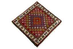 Close-up detail of 2000s Shiraz rug from Iran / Persia showing Wool weave