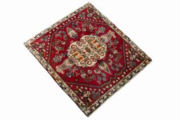 Close-up detail of 2000s Shiraz rug from Iran / Persia showing Wool weave