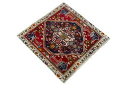 Close-up detail of 2000s Shiraz rug from Iran / Persia showing Wool weave