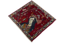 Corner detail of 2000s Shiraz rug showing border pattern and Wool pile