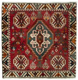 Full view of 2000s Shiraz rug from Iran / Persia, 65 × 65 cm in Red tones