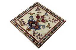 Corner detail of 2000s Shiraz rug showing border pattern and Wool pile