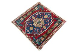 Corner detail of 2000s Shiraz rug showing border pattern and Wool pile