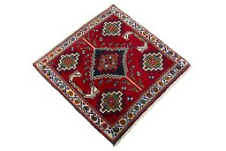 Close-up detail of 2000s Shiraz rug from Iran / Persia showing Wool weave