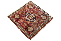 Close-up detail of 2000s Shiraz rug from Iran / Persia showing Wool weave