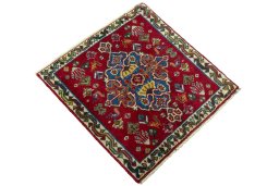 Close-up detail of 2000s Shiraz rug from Iran / Persia showing Wool weave