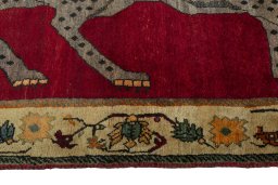 Close-up detail of 2000s Shiraz rug from Iran / Persia showing Wool weave