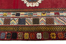 Full view of 2000s Shiraz rug from Iran / Persia, 191 × 111 cm in Red tones