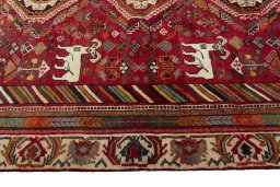 Close-up detail of 2000s Shiraz rug from Iran / Persia showing Wool weave