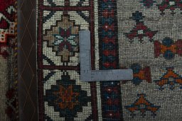 Close-up detail of 2000s Shiraz rug from Iran / Persia showing Wool weave