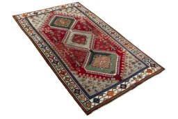 Close-up detail of 2000s Shiraz rug from Iran / Persia showing Wool weave