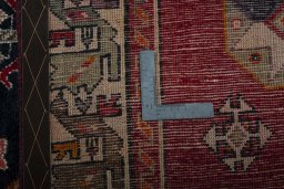 Close-up detail of 2000s Shiraz rug from Iran / Persia showing Wool weave