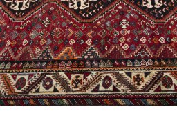 Close-up detail of 2000s Shiraz rug from Iran / Persia showing Wool weave