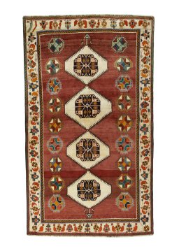 Full view of 2000s Shiraz rug from Iran / Persia, 263 × 154 cm in Red tones