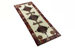 Close-up detail of 2000s Shiraz rug from Iran / Persia showing Wool weave