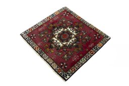 Corner detail of 2000s Shiraz rug showing border pattern and Wool pile