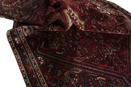 Close-up detail of 2000s Shiraz rug from Iran / Persia showing Wool weave