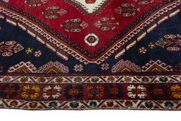 Full view of 2000s Shiraz rug from Iran / Persia, 261 × 178 cm in Red tones