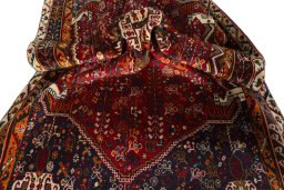 Close-up detail of 2000s Shiraz rug from Iran / Persia showing Wool weave