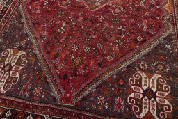 Close-up detail of 1970s Shiraz rug from Iran / Persia showing Wool weave