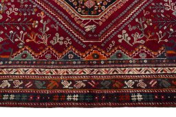 Full view of 2000s Shiraz rug from Iran / Persia, 260 × 158 cm in Red tones