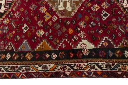 Close-up detail of 2000s Shiraz rug from Iran / Persia showing Wool weave